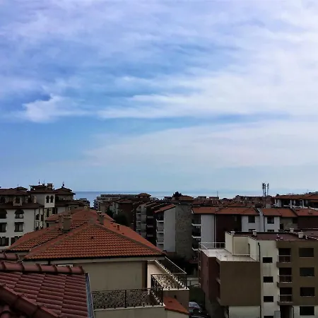 Апартаменты С 1 Спальней, Гостиной И Террасой С Видом На Море И Аквапарк Appartement *